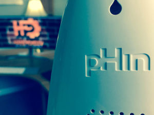 pHin smart pool monitor
